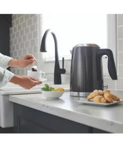 Paderno 1.7-Litre Electric Kettle | Bouilloire électrique 1,7 L 15 Paderno 1.7-Litre Electric Kettle | Bouilloire électrique 1,7 L
