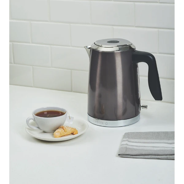 Paderno 1.7-Litre Electric Kettle | Bouilloire électrique 1,7 L 5 Paderno 1.7-Litre Electric Kettle | Bouilloire électrique 1,7 L