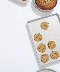 Paderno Professional Large Cookie Sheet, 18 X 13-in | Grande Plaque à Biscuits Professionelle, 18 X 13 Po 16 Paderno Professional Large Cookie Sheet, 18 X 13-in | Grande Plaque à Biscuits Professionelle, 18 X 13 Po