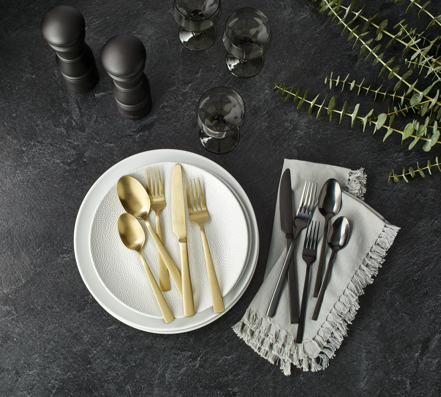 1429840G_aa1222bf-25df-4484-bc5b-dbeaa14c4bea.jpg Paderno Cranbrook Coupe Salad Plate Set, 6 Piece