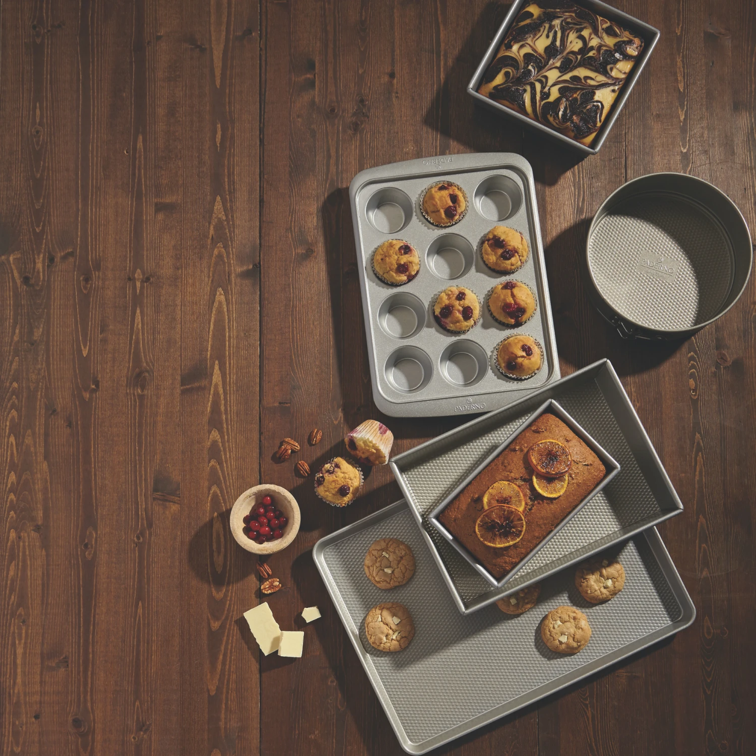 Paderno Professional Springform Pan, 9-in | Moule à Charnière Professionelle, 9 Po 7 Paderno Professional Springform Pan, 9-in | Moule à Charnière Professionelle, 9 Po