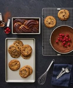 Paderno Non-Stick Cooling And Baking Rack Bakeware