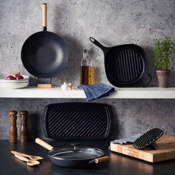 Paderno Pre-Seasoned Cast Iron Reversible Grill And Griddle New Arrivals 11 Paderno Pre-Seasoned Cast Iron Reversible Grill And Griddle New Arrivals