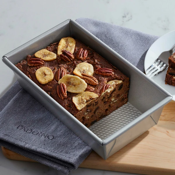 Paderno Professional Loaf Pan 9 X 5-in | Moule à Gateaux Et à Pain Professionelle, 9 X 5 Po Bakeware 4 Paderno Professional Loaf Pan 9 X 5-in | Moule à Gateaux Et à Pain Professionelle, 9 X 5 Po Bakeware
