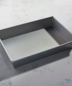 Paderno Professional Oblong Pan, 9 X 13-in | Casserole Oblongue Professionelle, 9 X 13 Po Bakeware 10 Paderno Professional Oblong Pan, 9 X 13-in | Casserole Oblongue Professionelle, 9 X 13 Po Bakeware