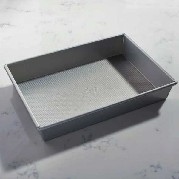 Paderno Professional Oblong Pan, 9 X 13-in | Casserole Oblongue Professionelle, 9 X 13 Po Bakeware 5 Paderno Professional Oblong Pan, 9 X 13-in | Casserole Oblongue Professionelle, 9 X 13 Po Bakeware