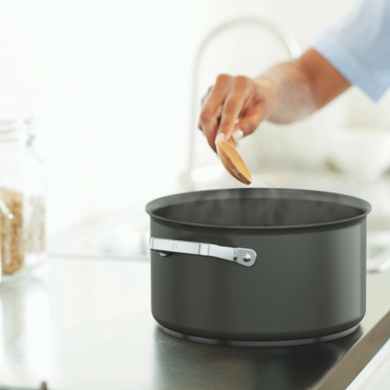 Paderno Cookware Sets Non-Stick Hard-Anodized Cookset, 12-pc | Batterie De Cuisine Antiadhésive, 12 Pièces 4 Paderno Cookware Sets Non-Stick Hard-Anodized Cookset, 12-pc | Batterie De Cuisine Antiadhésive, 12 Pièces